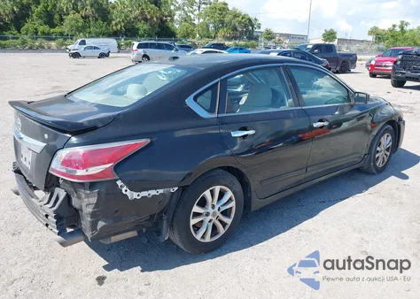 2015 Nissan Altima 2.5 S из США, поврежденный, VIN 1N4AL3AP6FC128328